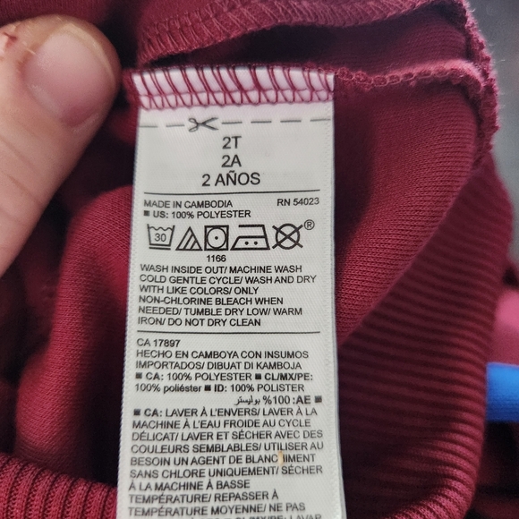 Old Navy Kids Jacket in Burgundy and Blue - Picture 5 of 6